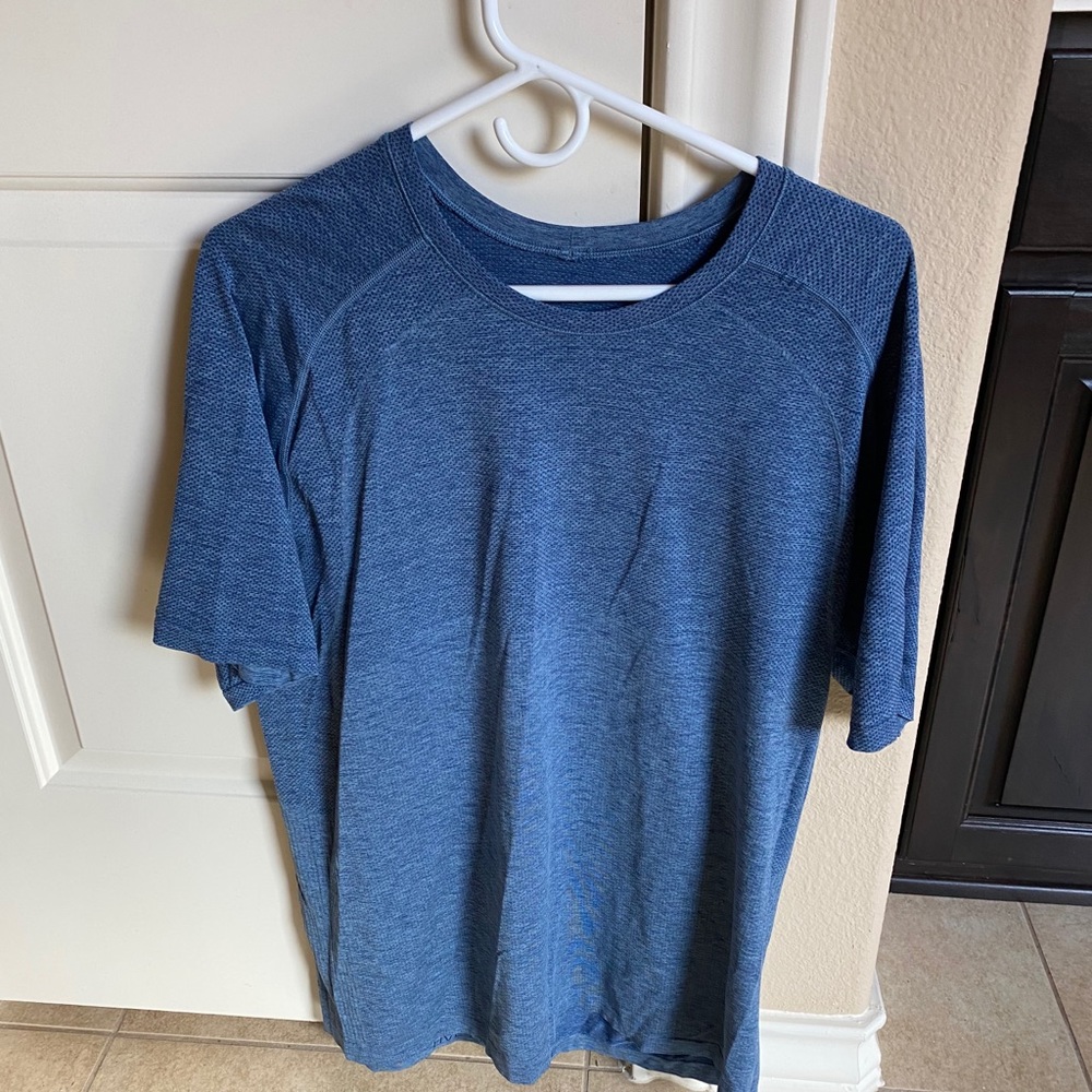 Lululemon shirt